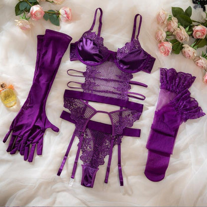 2025 New Russia Design Romantic Purple Woman Sexy Lingerie with Stocking Gloves